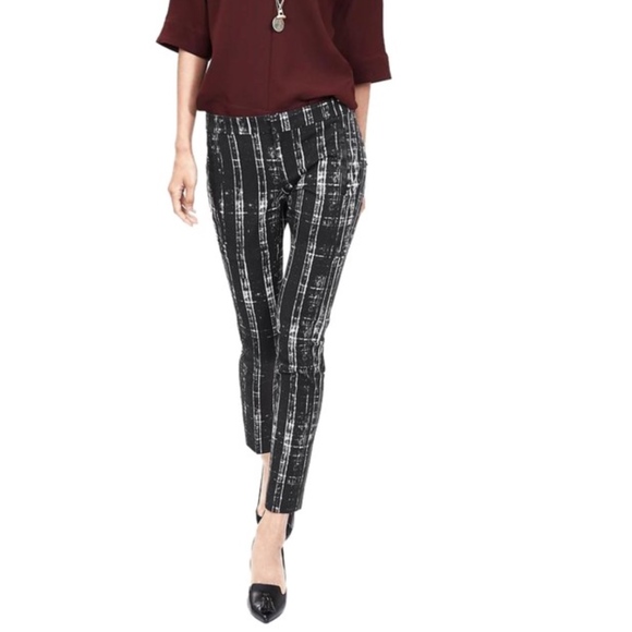 Banana Republic Pants - Banana Republic Print Sloan Slim Ankle Career Pant